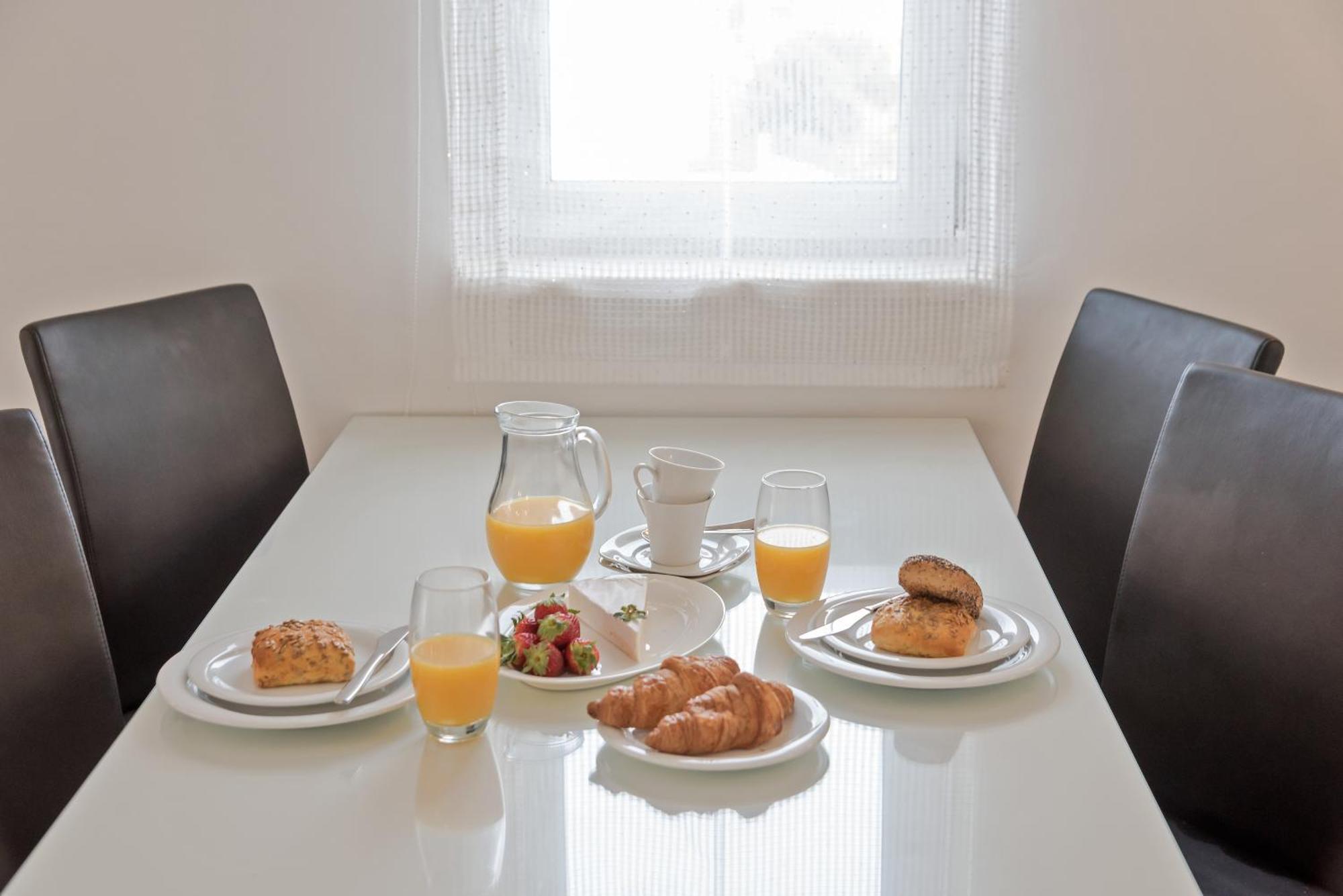 Apartments And Rooms With Parking Space Rogoznica - 10339 Zimmer foto