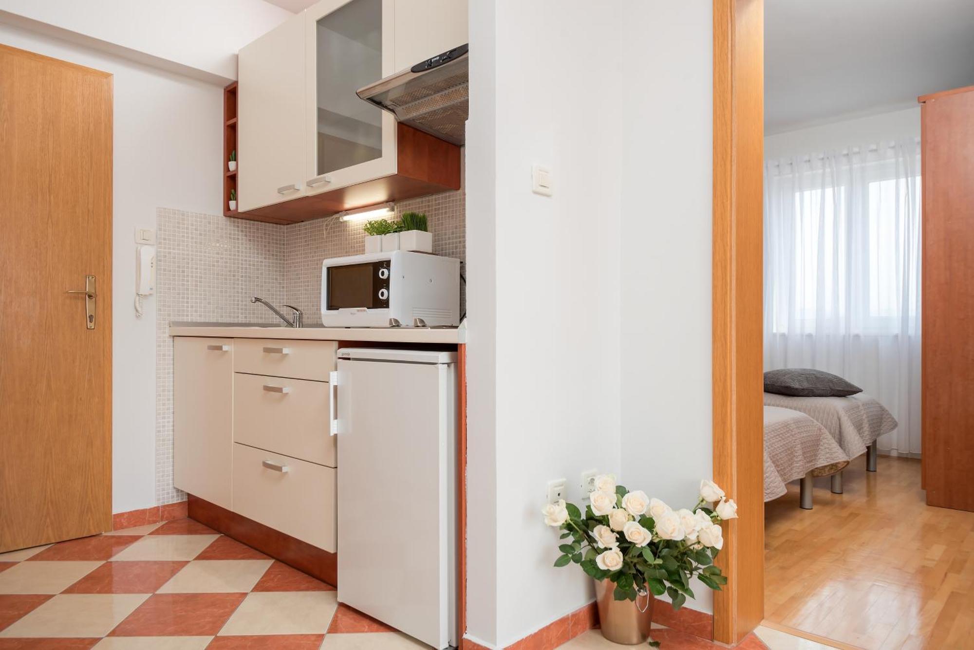 Apartments And Rooms With Parking Space Rogoznica - 10339 Zimmer foto