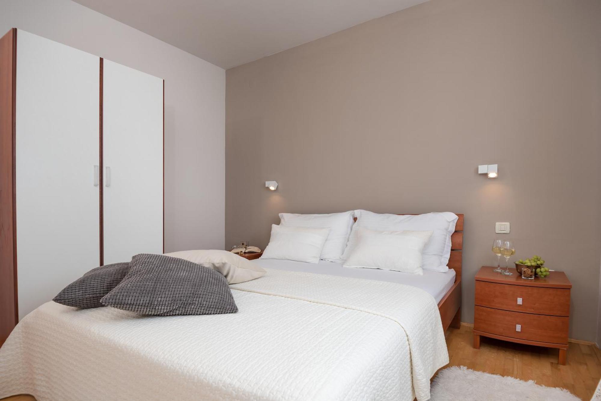 Apartments And Rooms With Parking Space Rogoznica - 10339 Zimmer foto
